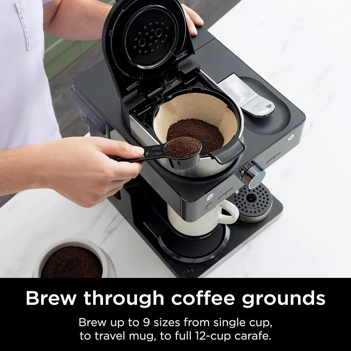 Italian espresso machine and coffee-making system, featuring three espresso brewing modes, supporting single-portion coffee and Nespresso capsules, with a built-in frother, capable of making Italian espresso, cappuccino and latte. Black style.
