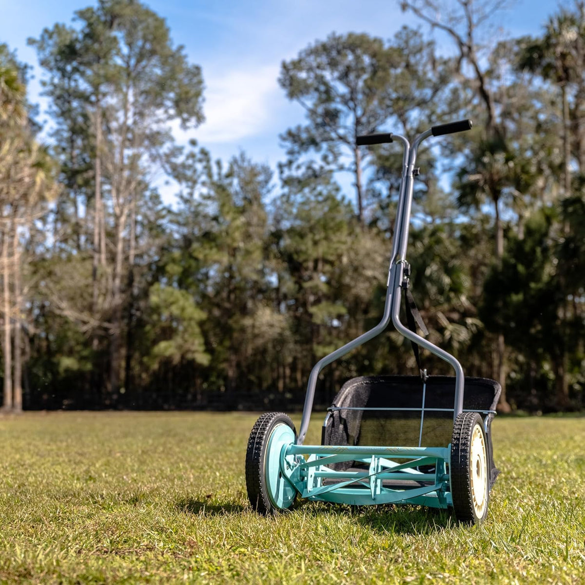 Mower Company 1725-16GC 16-inch 7-blade reel mower with grass debris collection device, designed specifically for lawns, green model