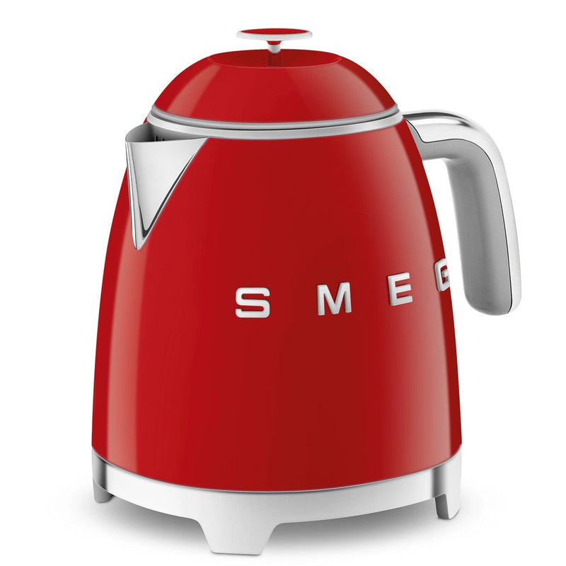Smeg 50's 1400W Retro Style Electric Mini Countertop Kettle with Cordless Base, Red, 0.8-L L0