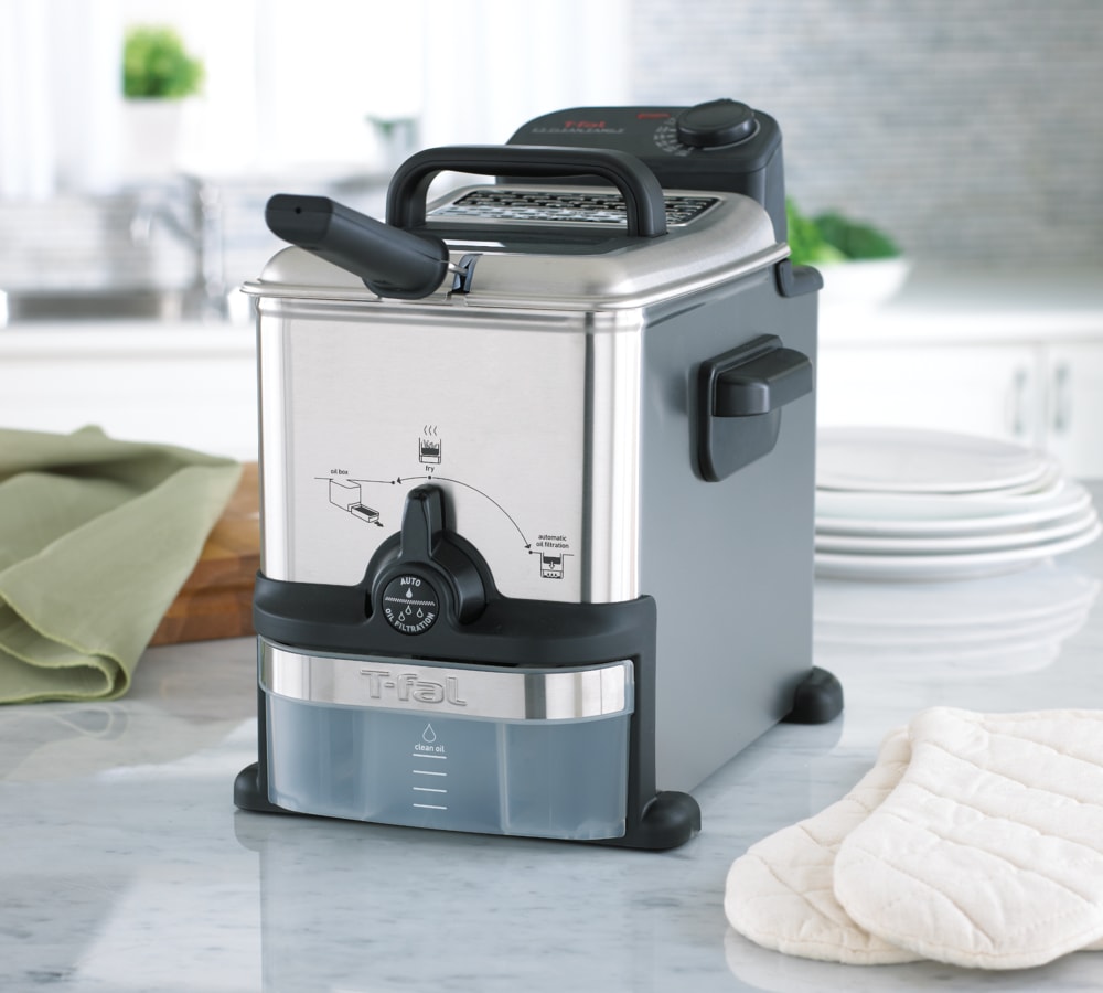 T-fal EZ Clean Pro Compact Deep Fryer with Oil Filter, Stainless Steel, 2L